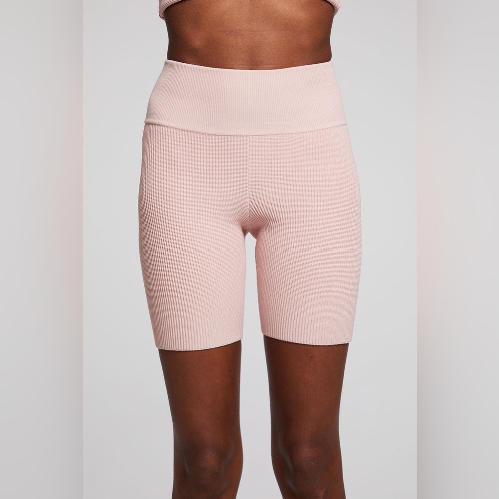 NWT Chaser Ramona Peach Whip Short, Size S